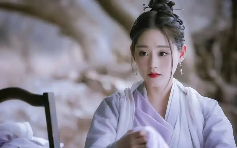 中文配音祝绪丹版周芷若新妇素手裂红裳