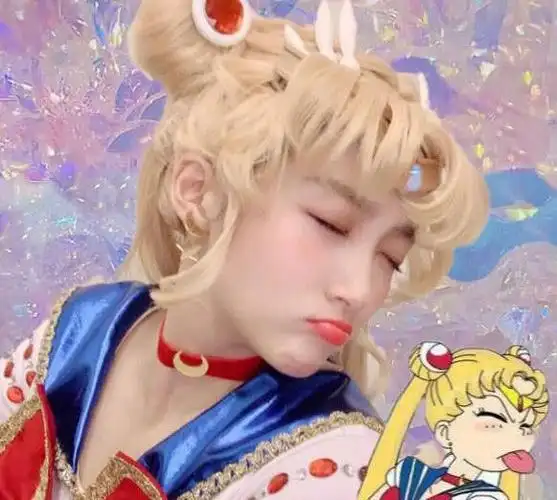 关晓彤cos水冰月被赞最美,腿长百分百还原,网友:灵魂cos_网易订阅