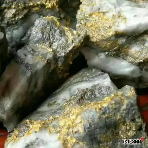 至纯,最高纯度银,做金矿时留下的,12元一克,不是