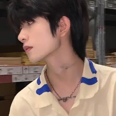 千鹤:/男头/自裁/抖音帅哥②/@国_男生头像_我要个性网