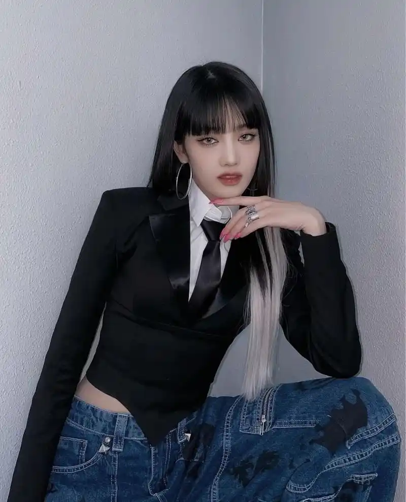 ( g ) i - dle|金米妮minnie神图✨ 浅发几张老婆的神图!!!