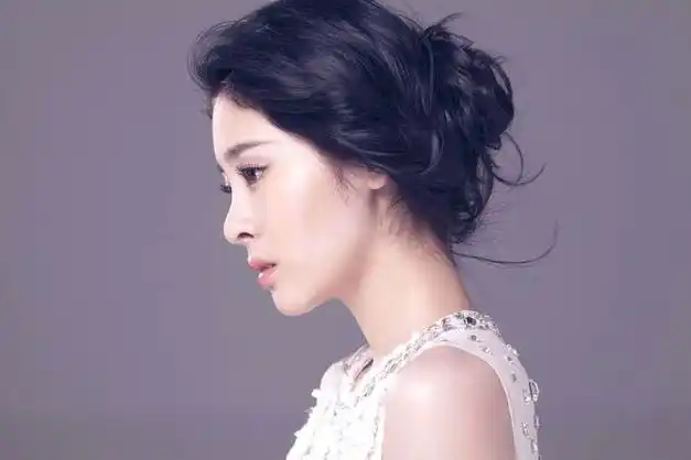 中国好声音5位选手人气排行第3单依纯第2张碧晨第1