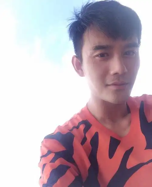 男朋友发给我的自拍. 男友系列