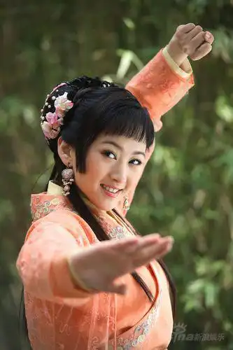 浣花洗剑录北京受追捧杨蕊惹人爱人气暴涨