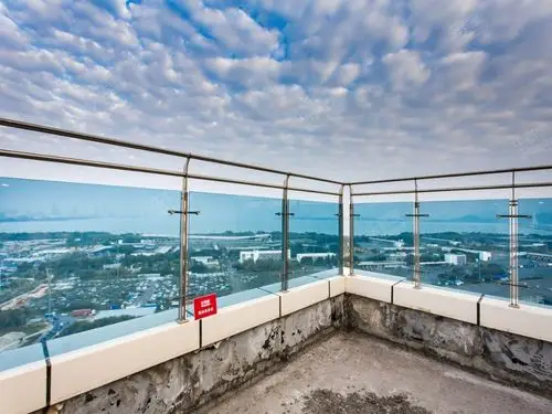 深圳湾一本证顶楼复式,一线无敌海景,俯瞰深证湾,眺望香港.