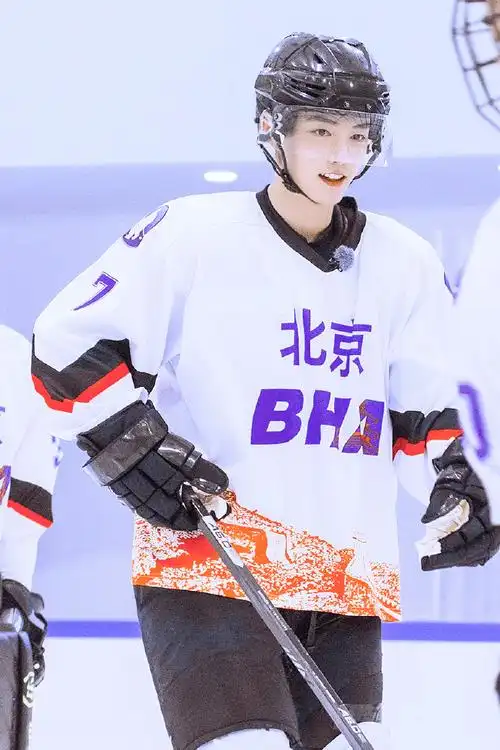 肖战#98冰球少年