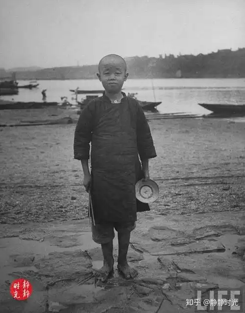 看了这组旧社会老照片你就知道如今的生活有多好