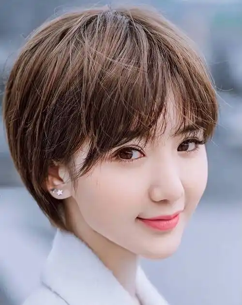 同样是"齐耳短发",杨紫清爽减龄,迪丽热巴让人不忍直视