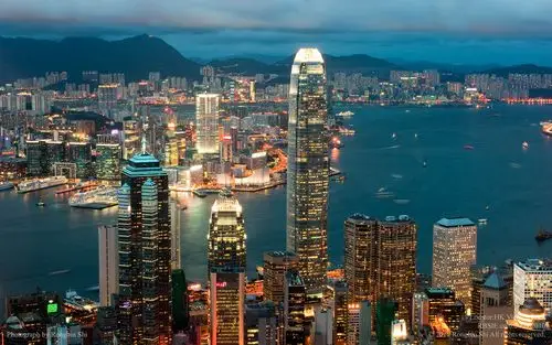 一组上海和香港的对比照相差很大吗