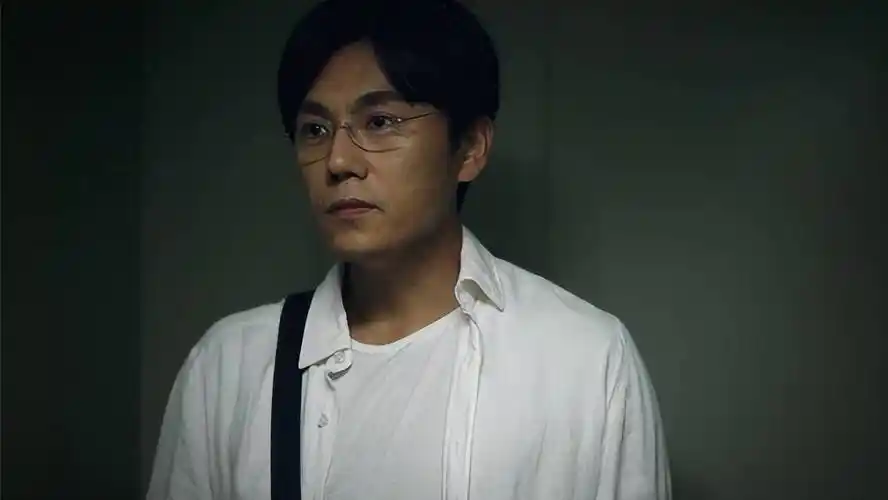 秦昊,陈思诚,《春风沉醉的夜晚》,落魄书生与年轻女工互相救赎_爱情