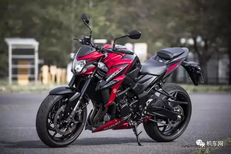 8万左右铃木gsxs750接受预定了