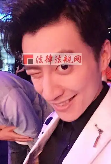 乔任梁遗体告别会照片流出 乔任梁遗体火花现场图片 聚焦