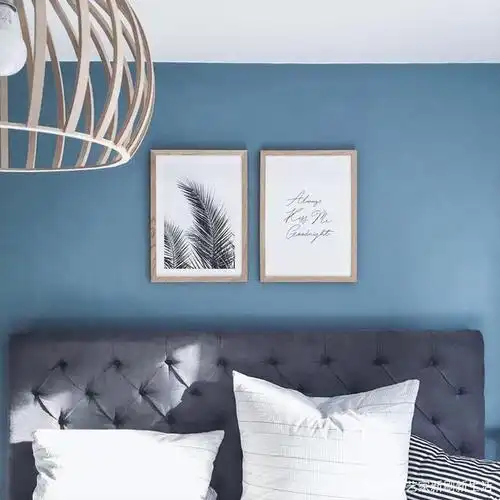 墙面翻新—蓝色乳胶漆墙面效果图