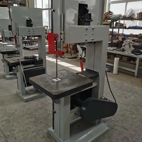 连赢机械厂价直销细木工带锯机小型推台式带锯机高速带锯机价格