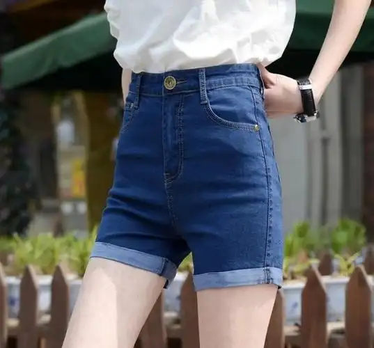 淑女范的牛仔短裤,一步一扭好优雅,轻松穿出女郎的时尚|牛仔短裤|时尚