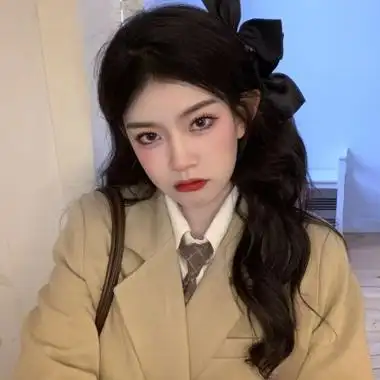 qq女头像最好看的女生真人高清图片