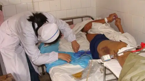 女童导尿术》》导尿术操作流程图》》男病人导尿术