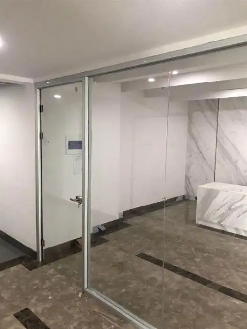 玻璃隔断墙隔音磨砂透明百叶高隔断定制铝合金型材办公室隔断玻璃隔断