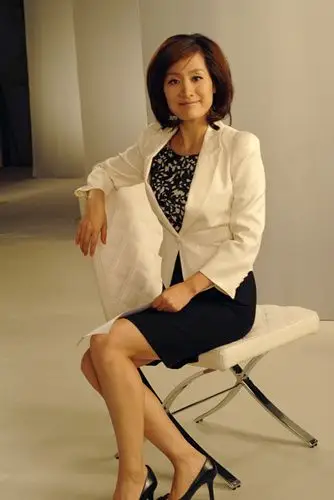 何婕读书读物读人