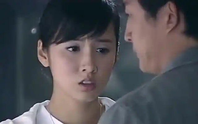 雪在烧:罗一顾虑姑妈的身体,所以忍着不去相认,还要求司青一直陪着她