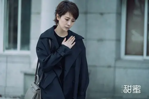 《甜蜜》:这部剧的开篇就血淋淋地揭露了当代离婚夫妻的现状