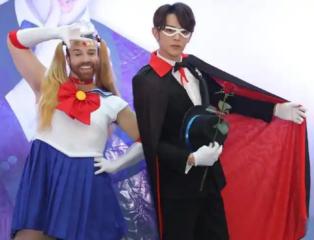 反差萌超强的"女装大佬"胡子哥,cos起男角色后,更是man力十足