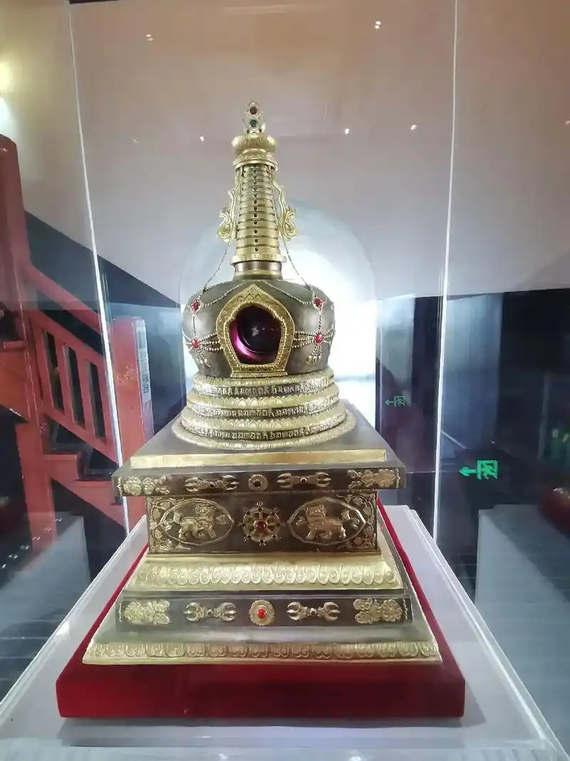 西安大雁塔内安放的释迦牟尼佛舍利子