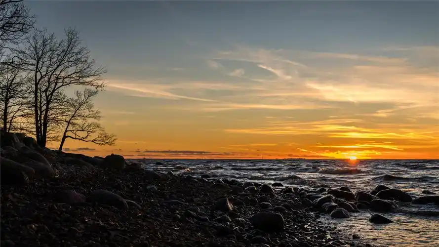 唯美的夕阳风景高清桌面壁纸.欢迎继续关注美桌网win4000.com寻找更多