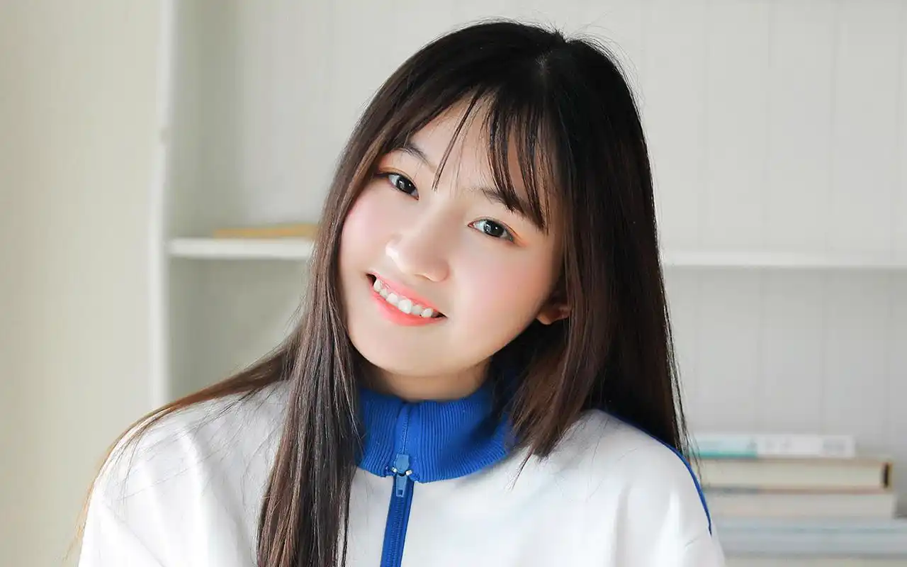 校服美女学生妹高清桌面壁纸图片