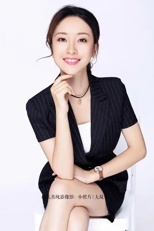 高端女性职业形象照片,职业形象女性-图片大观-奇异网
