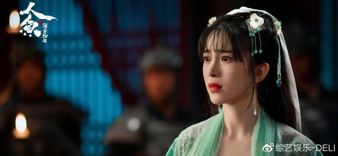 除古装外,赵樱子今年的作品中,电视剧《百炼成钢》