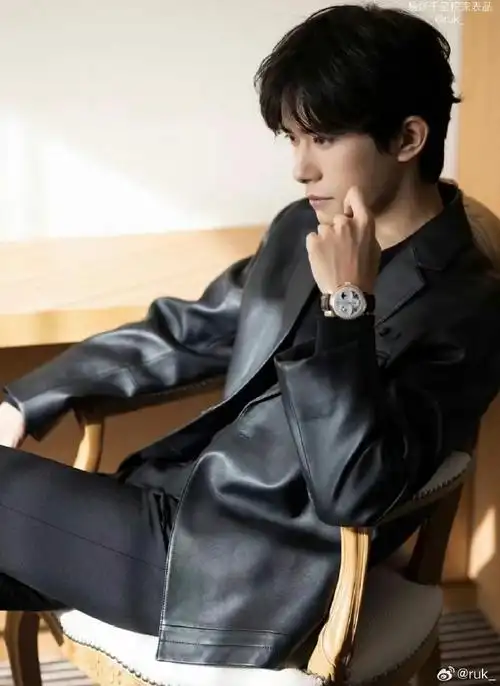 易烊千玺表品##易烊千玺