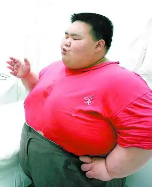 深圳200斤肥男为爱减肥,看一看他的励志故事
