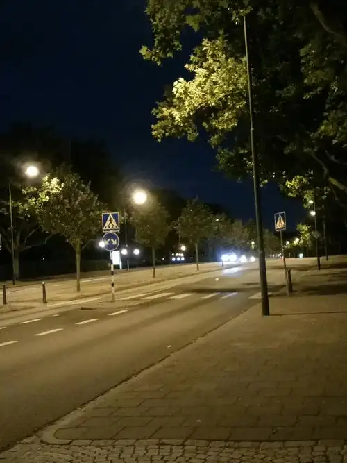 20180731 夜晚,在瑞典马尔默的街头走一走,看一看,拍一拍