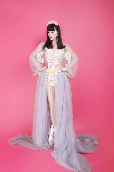 歌手反串一梦参加我家有明星录制引热议