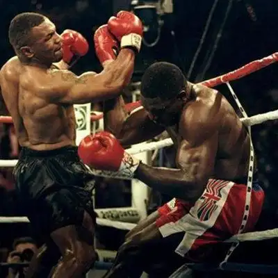 【图】李小龙泰森相对比谁更强? 抗击打能力远逊对手