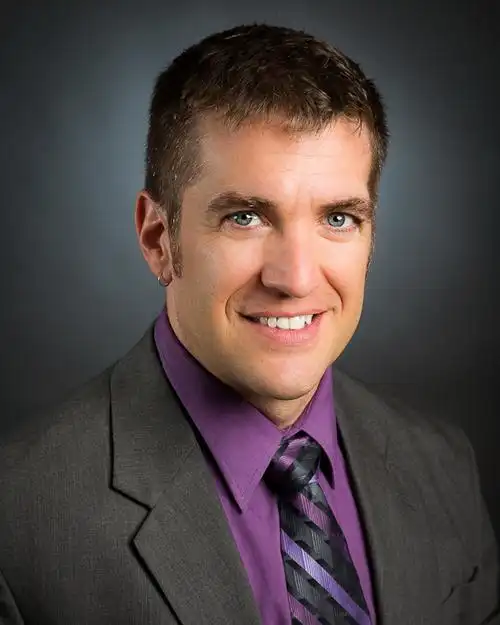 为啥我们的证件照和老外的相比差距那么大?