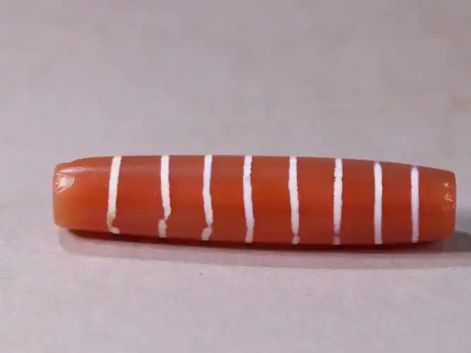 精品天珠旁系西亚镶蚀红玉髓线珠