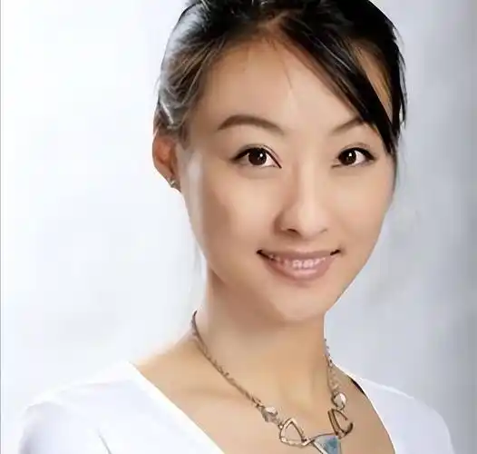 著名演员储智博:妻子离家9个月无音信,明星女儿让他骄傲让他忧_张绍英