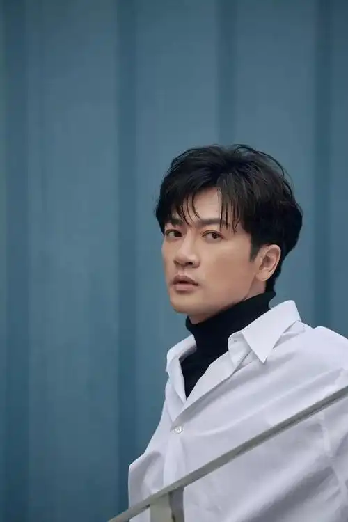 苏有朋46岁的少年感,是自己给自己的