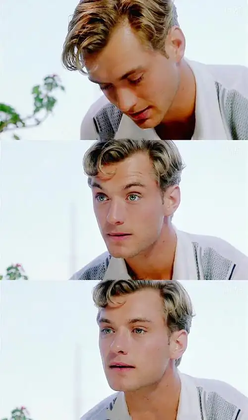 本来觉得王尔德是裘花颜值巅峰,但是这部里裘花的眼睛里像有星星一样