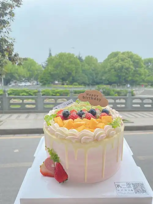 六寸女孩水果蛋糕