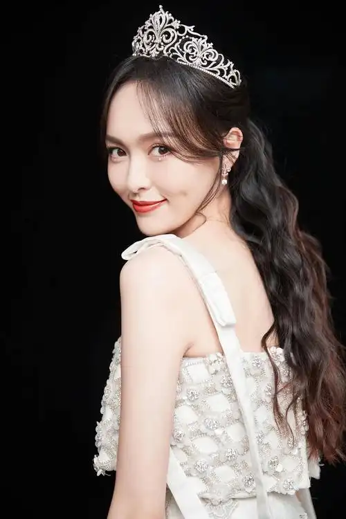 100张绝色佳人,朱唇玉面,香草美人