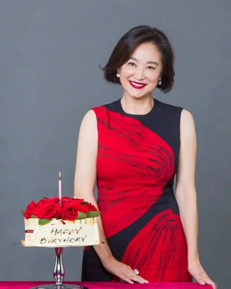 林青霞近照曝光整个人状态不错看不出已经67岁