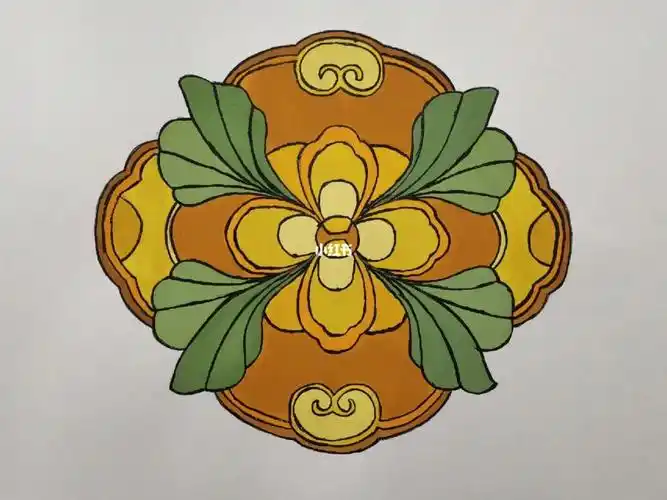 老师布置的作业,对称纹样,暖色调,纯度 中长调,不少于7种颜色(不含无