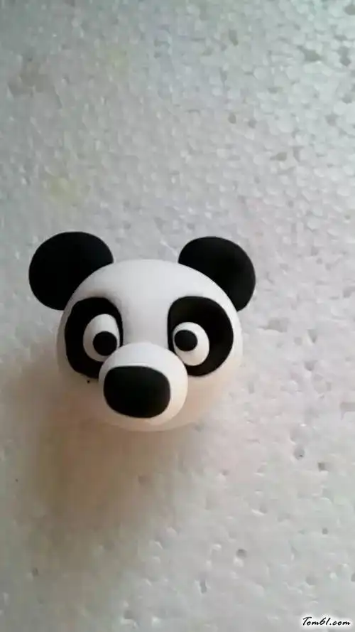 熊猫的彩泥橡皮泥制作教程图解2