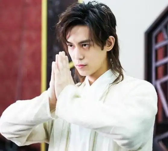 陈楚河个人资料简介 陈楚河是黑道太子吗 陈楚河老婆是谁为什么突然