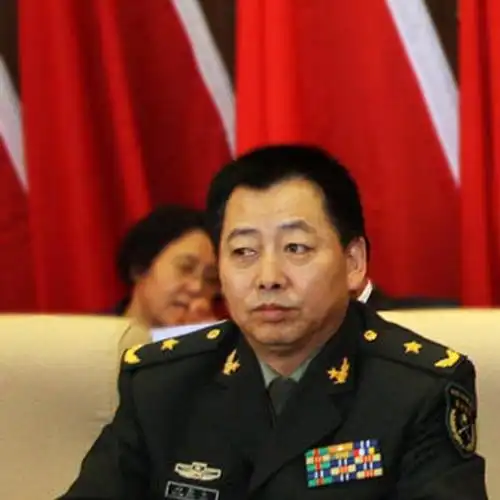 河北省军区政委年内二度换防尚振贵接棒郭晓东