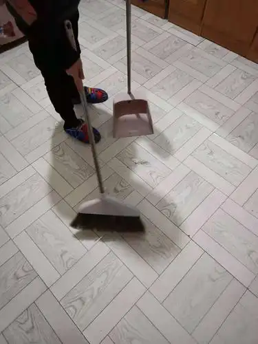 无数文明的家庭就会构成和谐的社会,作为社会小公民,学生在家参与一些