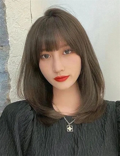 职场人气锁骨发 内扣发型超显瘦_职场发型 - 美发站